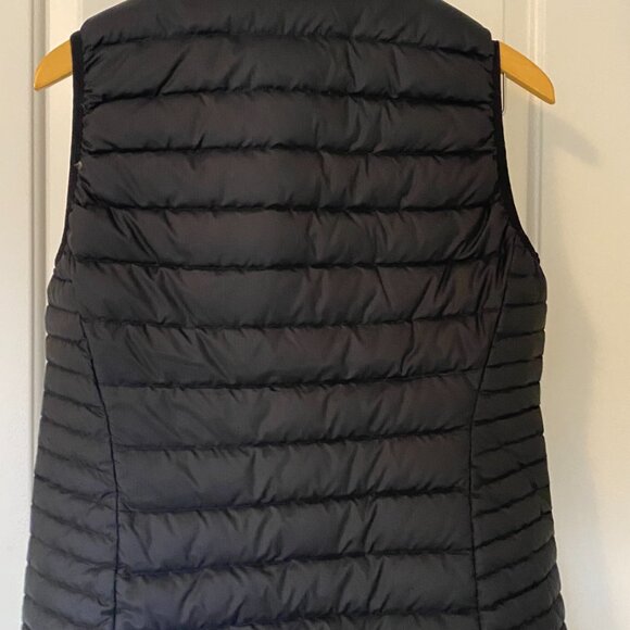 Patagonia Black Puffer Vest - Picture 4 of 5
